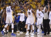 开云体育直播-格罗纳主场大胜，取得关键三分