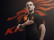 开云体育APP下载-北境风暴席卷东北！伦纳德关键先生本色，灰熊强势攻克吉林虎穴