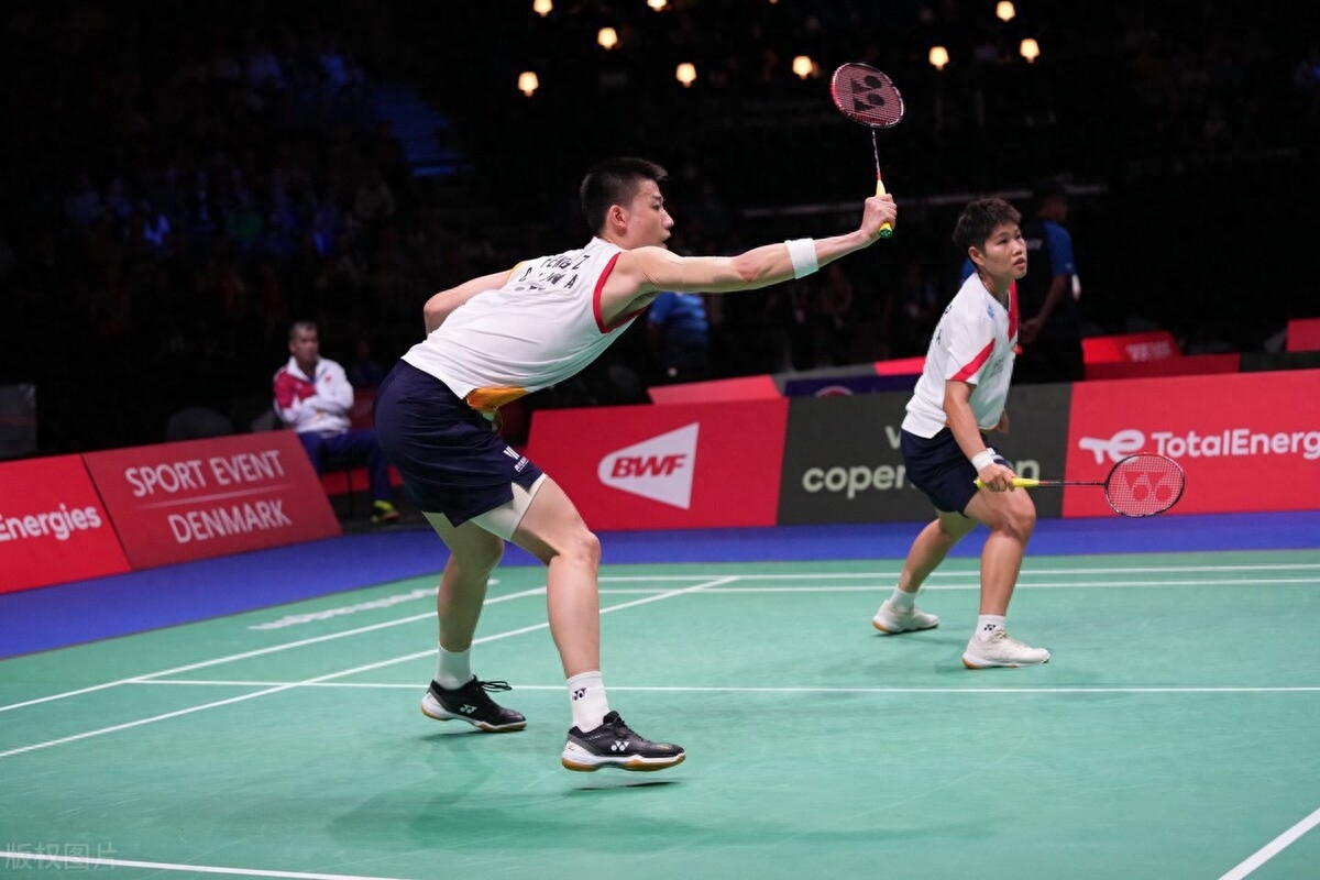 中国羽毛球队碾压法国羽毛球队，辛杜关键制胜的简单介绍