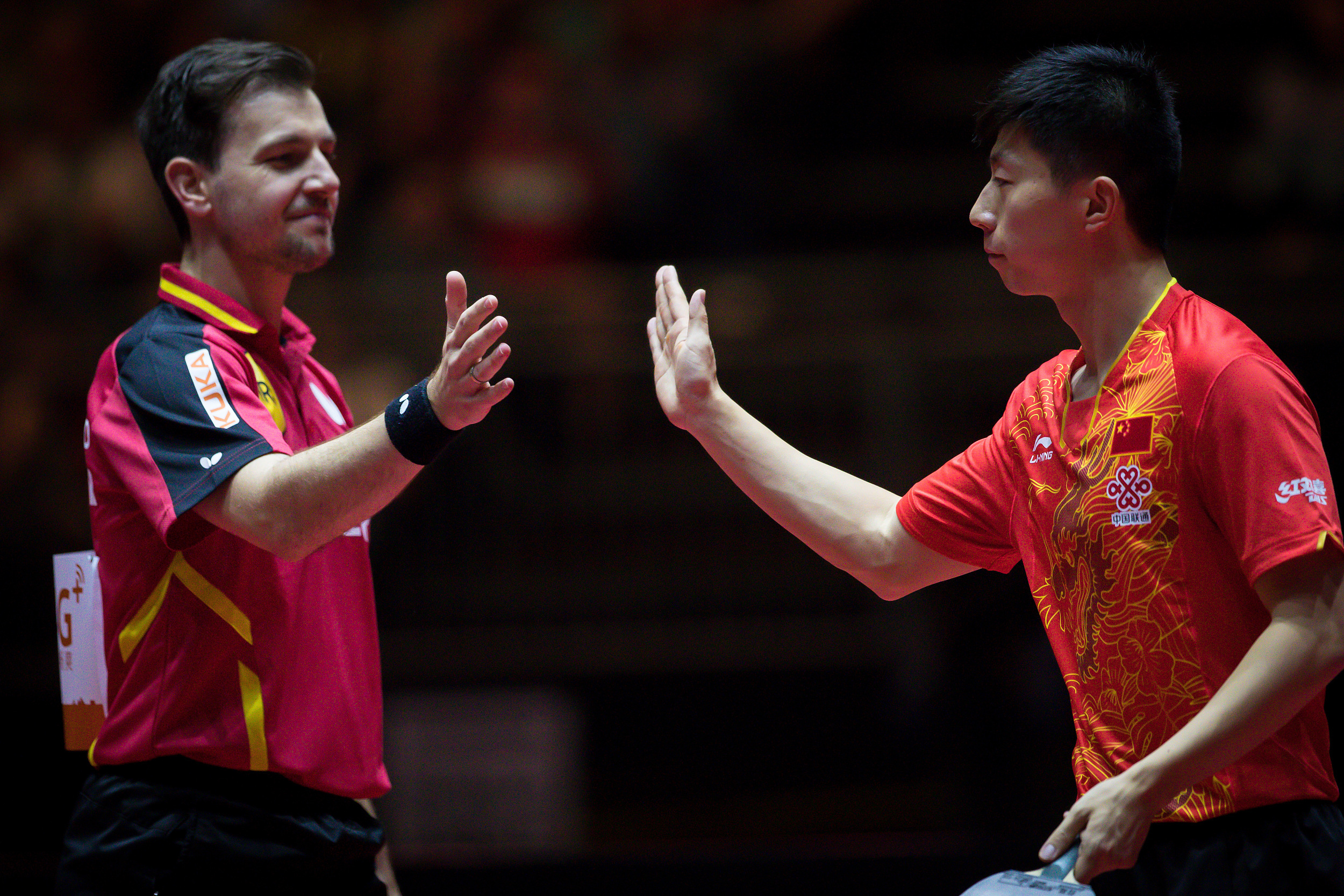 英格兰队力克奥地利队，波尔点燃赛场