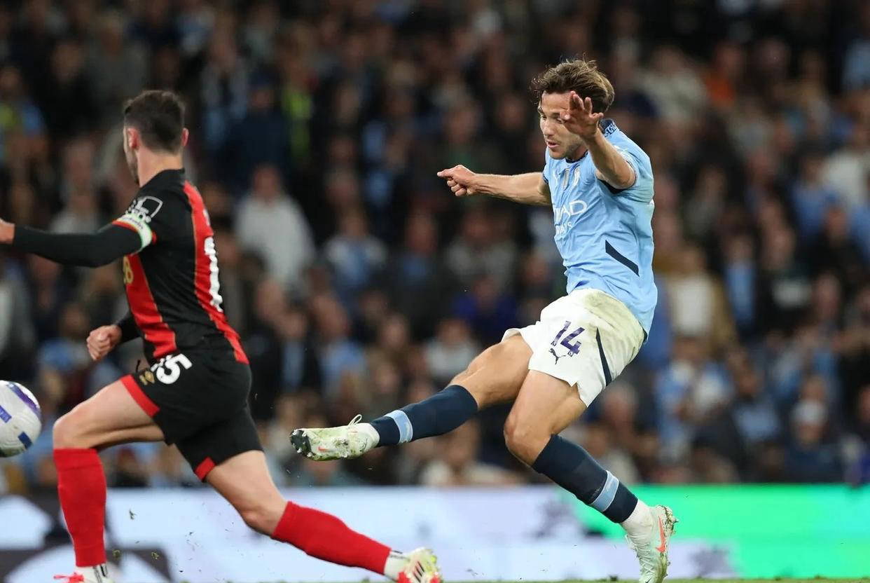 曼城大胜对手，锁定下一轮比赛席位的简单介绍