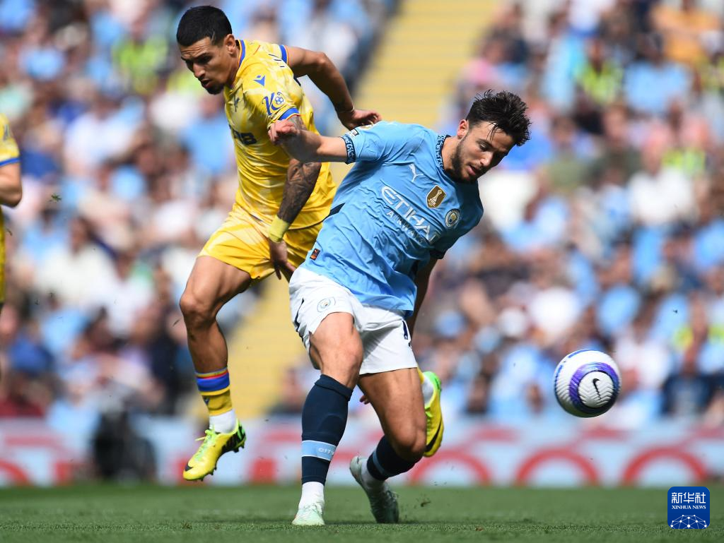 曼联客场大胜水晶宫，赢得激动战