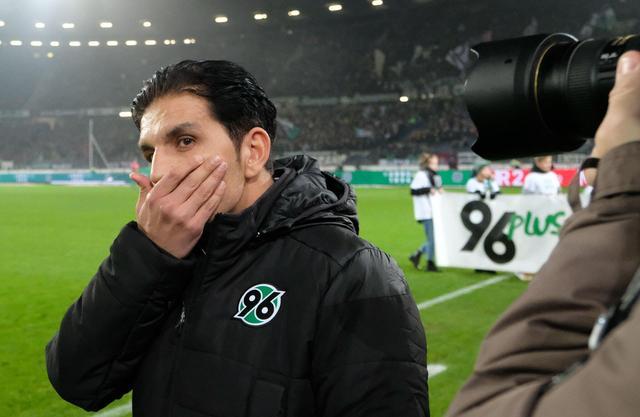 汉诺威客场获胜,继续追赶对手 汉诺威客场获胜,继续追赶对手