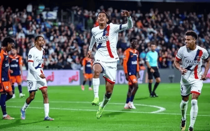 里昂球员状态神勇，助力球队晋级