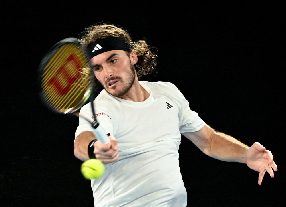 关于法国网球队绝杀世界网球队，西西帕斯高光表现的信息