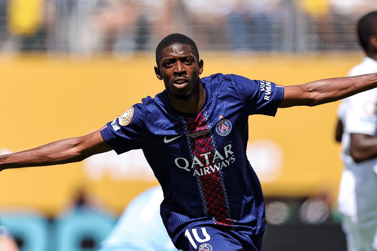 包含巴黎圣日耳曼小组榜首，淘汰赛优势凸显的词条