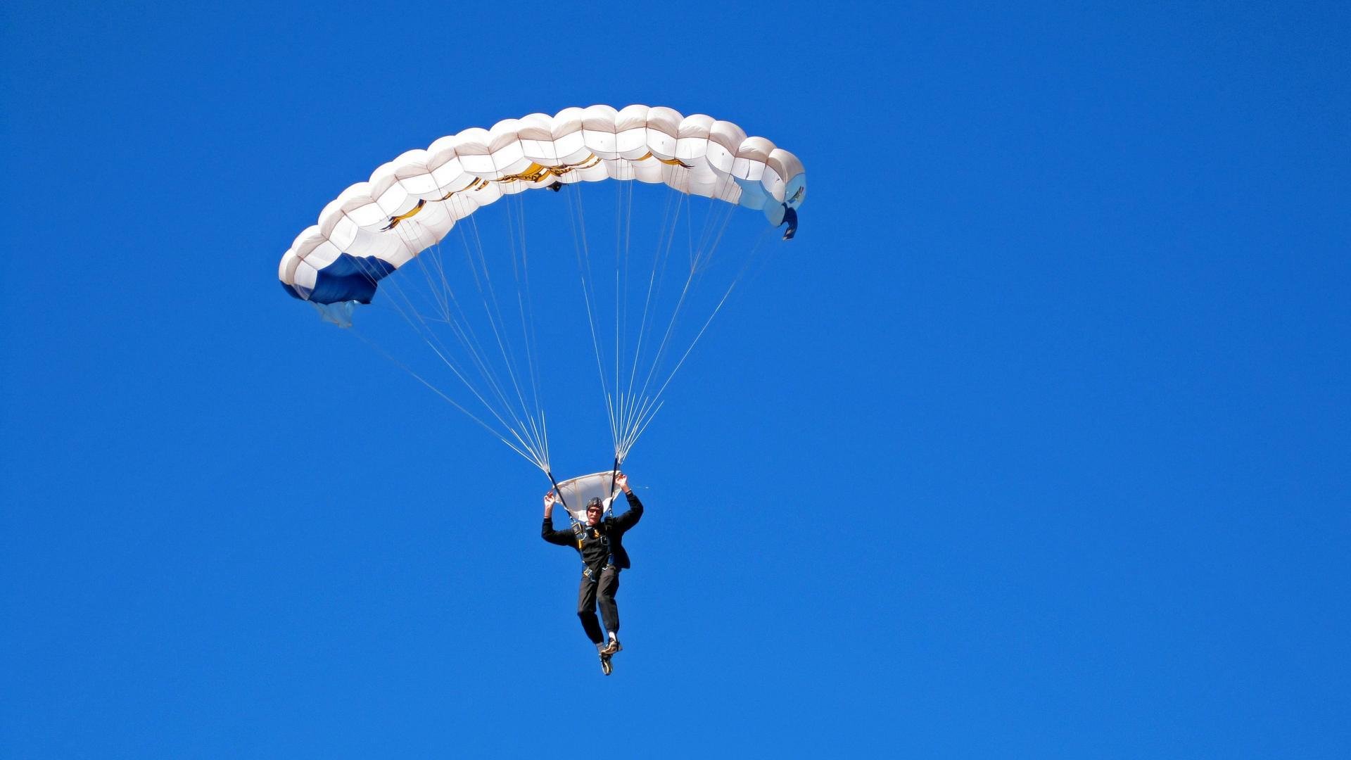 蛰伏与蜕变，当黄蜂带走活塞，英格拉姆如何成为关键先生